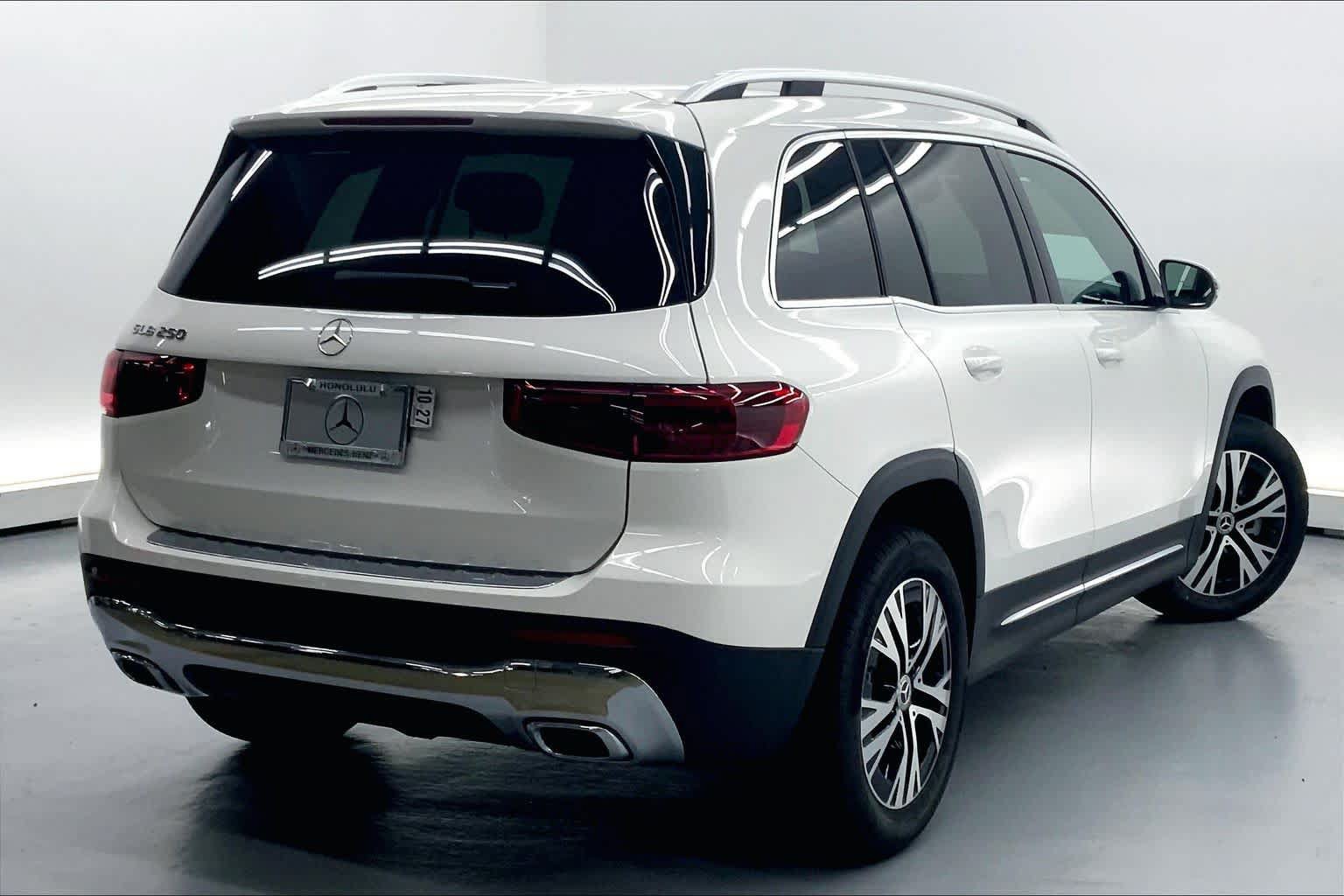 Used 2026 Mercedes-Benz GLB 250 image 7