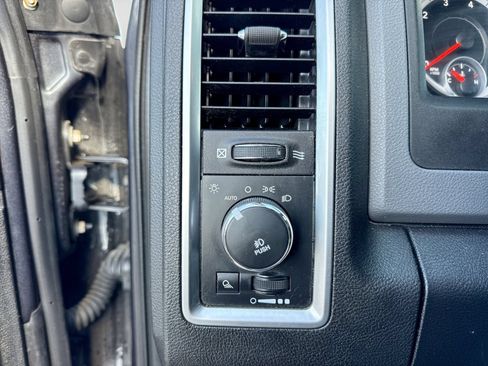 Used 2014 RAM 1500 Big Horn AWD/4WD image 29