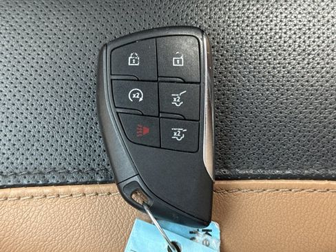 Used 2023 GMC Yukon AT4 w/ AT4 Premium Plus Package AWD/4WD image 33