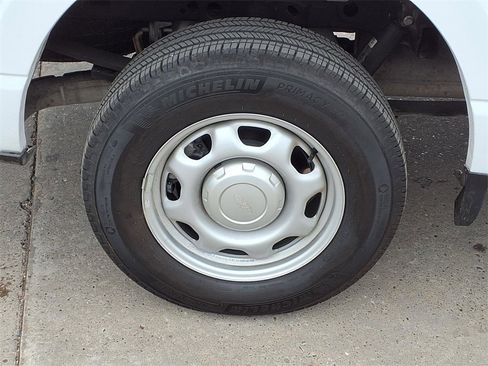 Used 2024 Ford F150 XL image 9