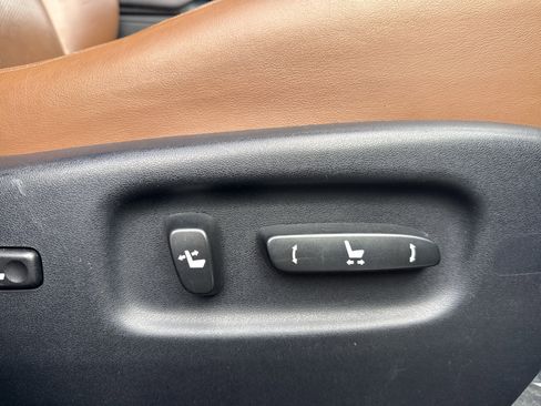 Used 2013 Lexus RX 450h 450h w/ Navigation Pkg image 29