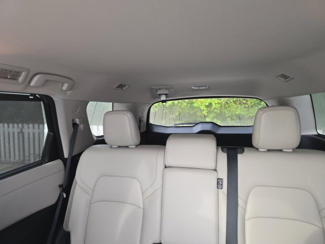 Certified 2024 Nissan Pathfinder SL w/ Lighting Package (N92) AWD/4WD image 10
