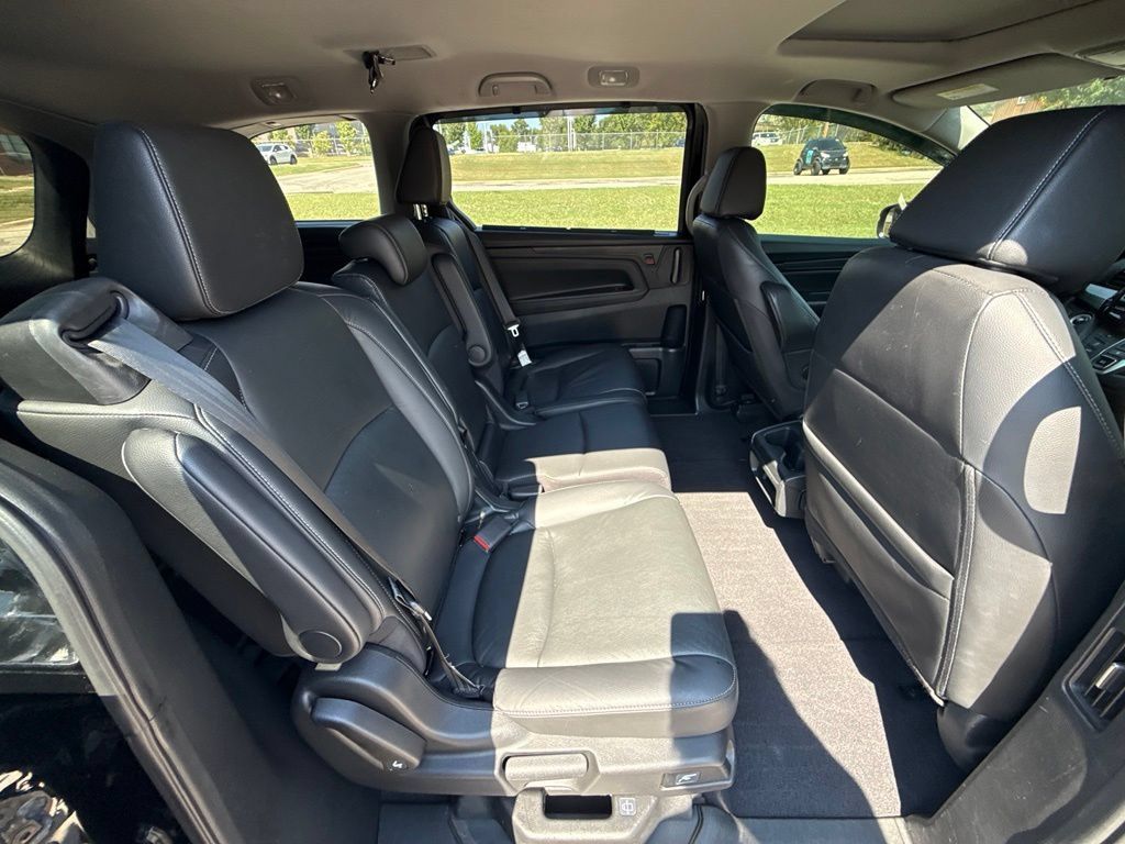 Used 2021 Honda Odyssey EX-L image 37