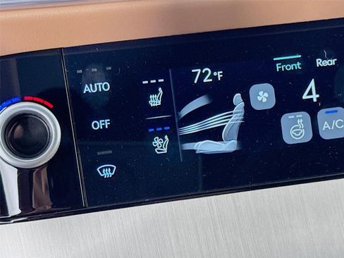 New 2026 Genesis GV70 2.5T Advanced w/ G1 Accessory Package AWD/4WD image 23