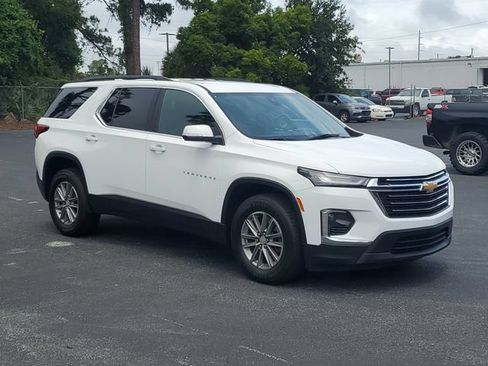 Certified 2024 Chevrolet Traverse LT FWD image 34