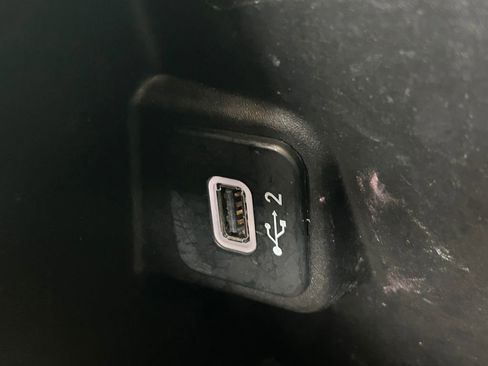 Used 2021 Jeep Gladiator Sport image 26