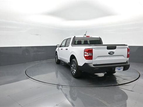 New 2026 Ford Maverick XLT w/ Equipment Group 301A image 5