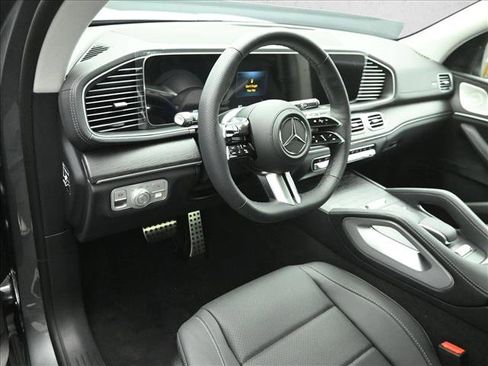 New 2026 Mercedes-Benz GLS 450 4MATIC image 8