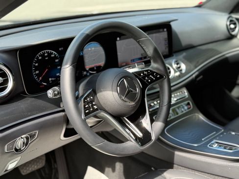 Used 2022 Mercedes-Benz E 350 Sedan image 29