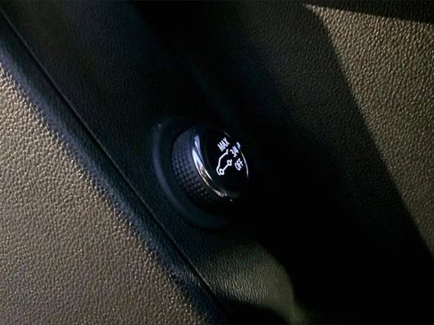 Used 2022 Cadillac XT5 Luxury image 35