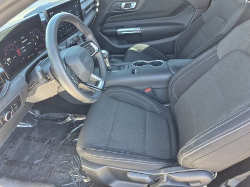 Used 2024 Ford Mustang Coupe RWD image 16