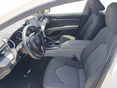 Used 2023 Toyota Camry LE FWD image 11
