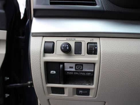 Used 2013 Subaru Outback 2.5i Premium image 23