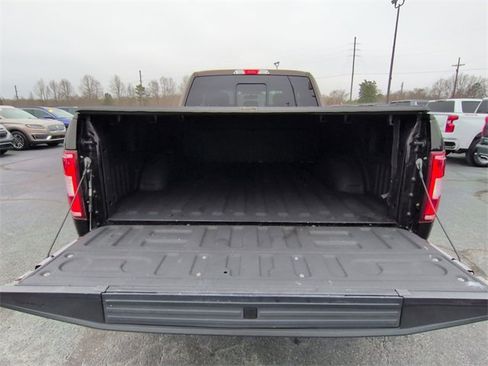 Used 2018 Ford F150 XLT w/ Equipment Group 302A Luxury image 24
