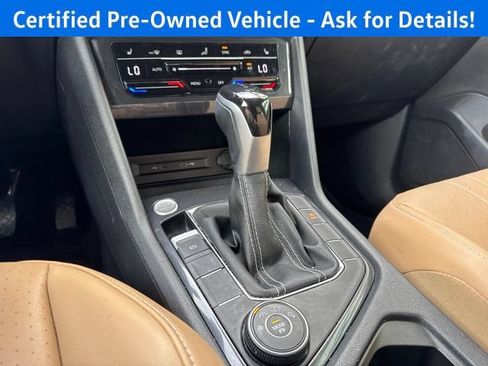 Certified 2023 Volkswagen Tiguan SE w/ Panoramic Sunroof Package AWD/4WD image 15
