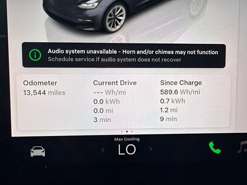 Used 2023 Tesla Model 3 Standard Range RWD image 17