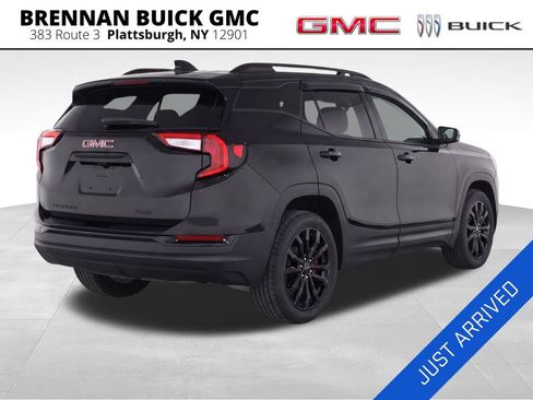 Certified 2023 GMC Terrain SLT w/ Elevation Edition AWD/4WD image 5