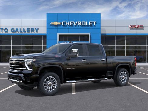 New 2026 Chevrolet Silverado 2500 LT w/ Z71 Chrome Sport Edition AWD/4WD image 2