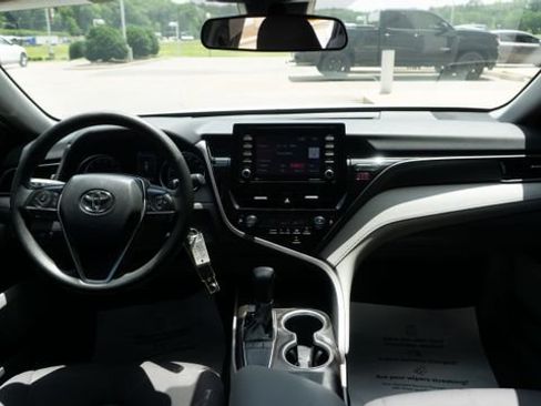 Used 2024 Toyota Camry LE FWD image 12