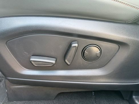 New 2026 Ford Explorer Active w/ Active Comfort Package image 21