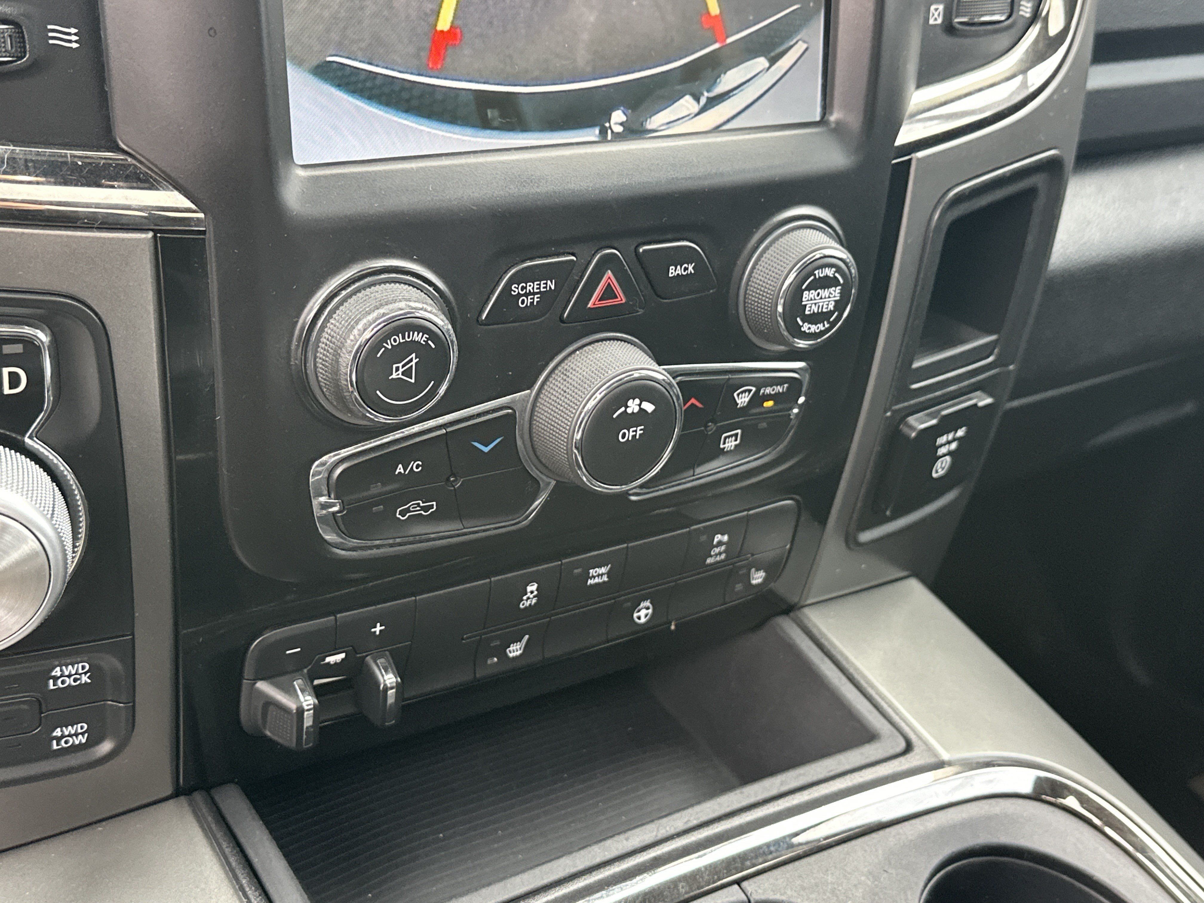 Used 2017 RAM 1500 Sport AWD/4WD image 23