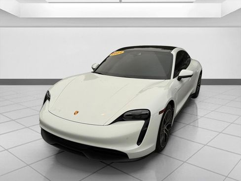 Used 2021 Porsche Taycan RWD image 8