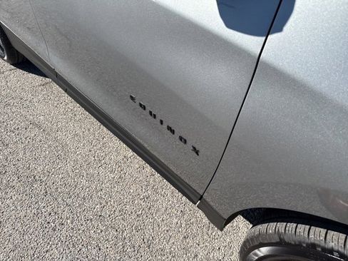 Used 2024 Chevrolet Equinox RS image 46