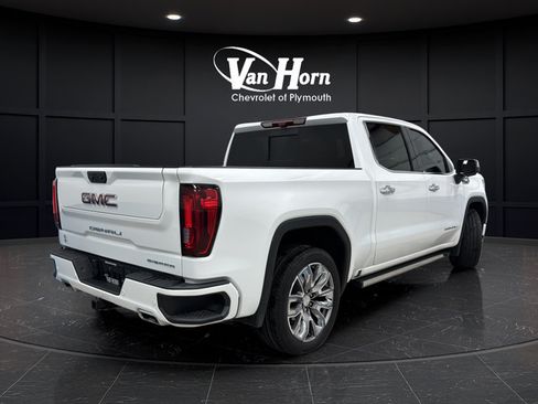 Used 2024 GMC Sierra 1500 Denali w/ Denali Reserve Package AWD/4WD image 7
