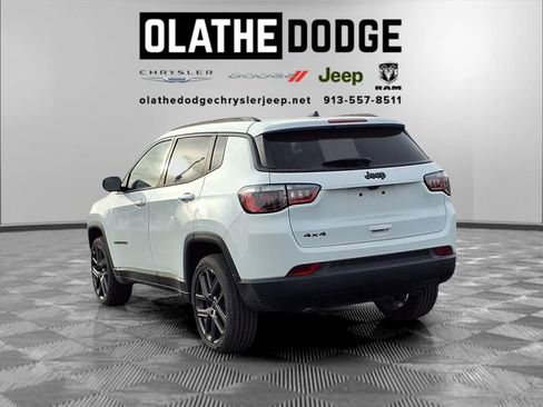 New 2026 Jeep Compass Latitude AWD/4WD image 3