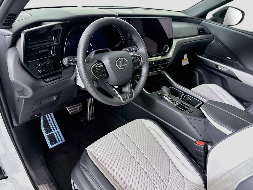 New 2026 Lexus TX 500h AWD w/ Technology Package image 10