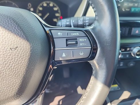 Used 2024 Honda CR-V EX-L image 21