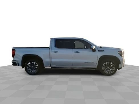 Used 2023 GMC Sierra 1500 Denali w/ Denali Reserve Package image 9