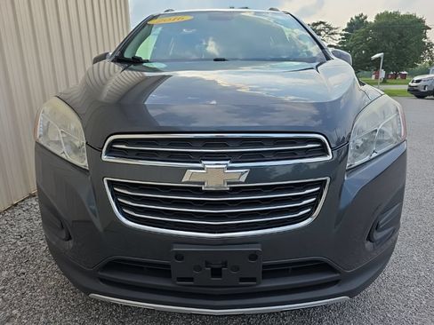 Used 2016 Chevrolet Trax LT w/ LT Sun and Sound Package AWD/4WD image 12