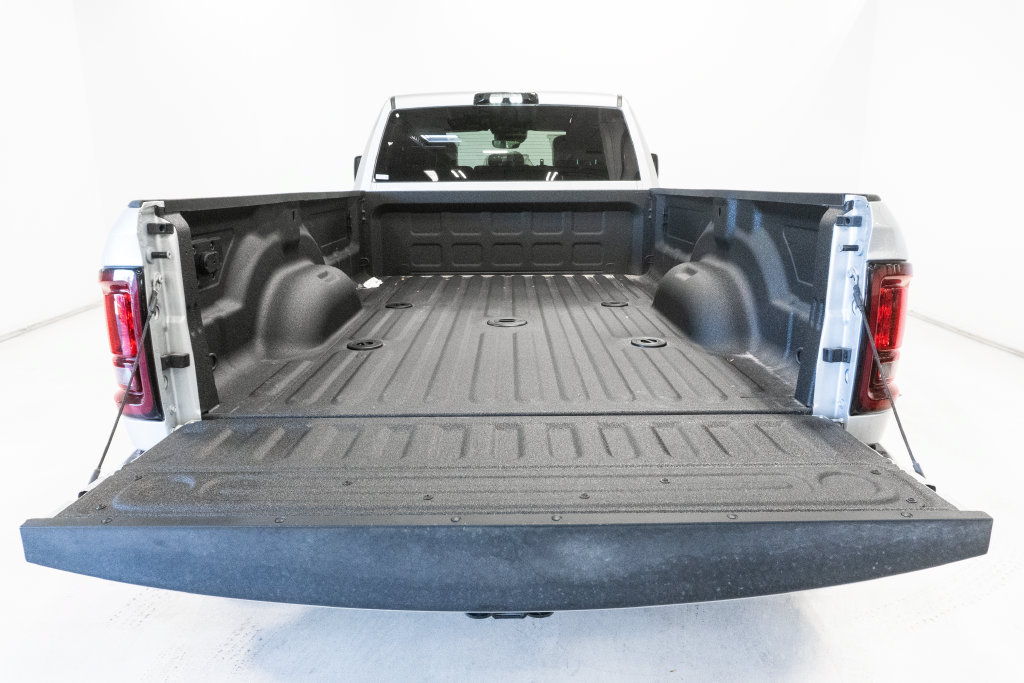 New 2027 RAM 3500 Big Horn AWD/4WD image 29
