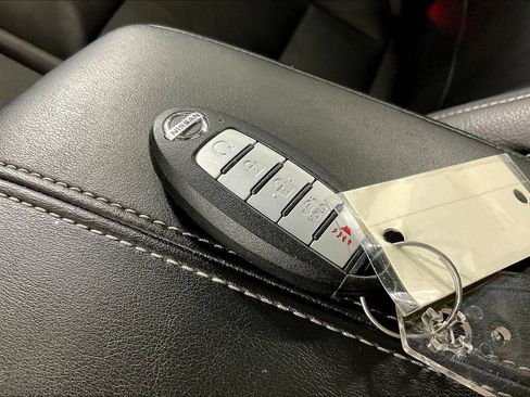 Used 2019 Nissan Altima 2.5 Platinum image 14