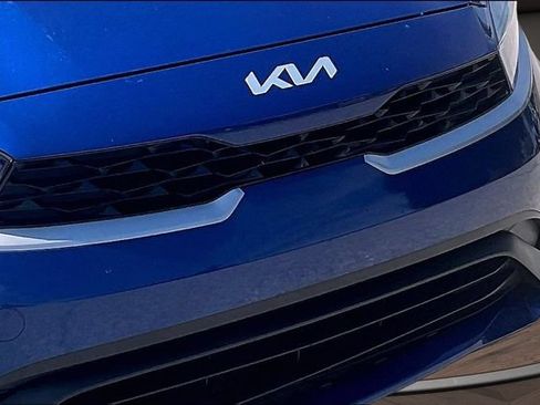 Used 2023 Kia Forte LXS FWD image 25