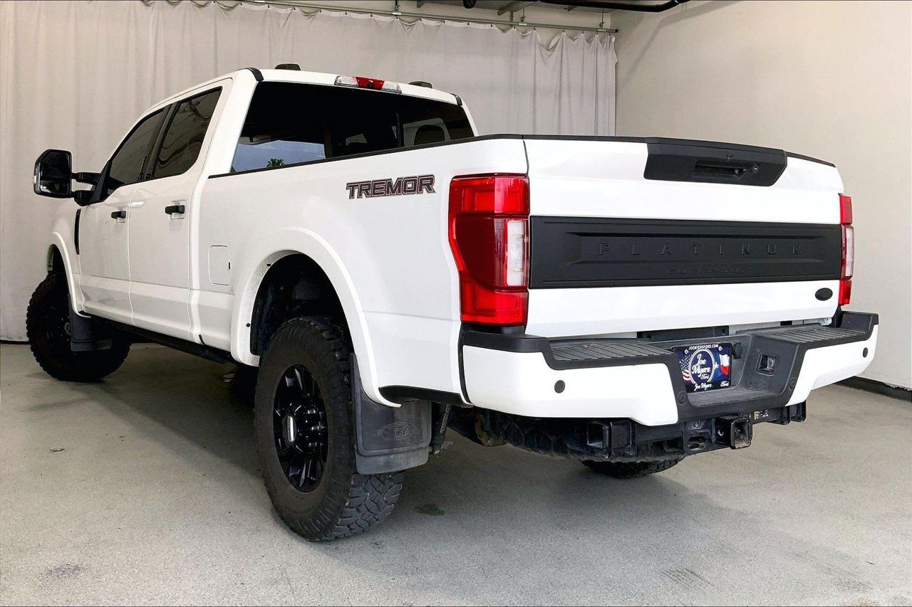Used 2022 Ford F350 Platinum w/ Tremor Off-Road Package AWD/4WD image 5