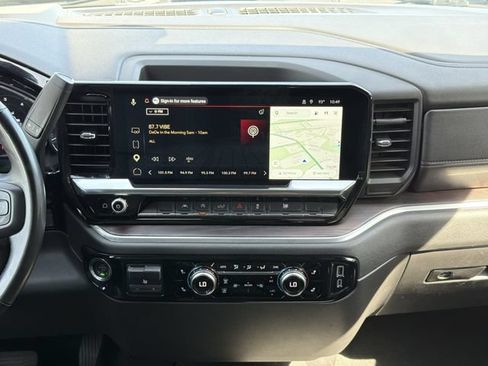 Used 2025 GMC Sierra 1500 SLT RWD image 16