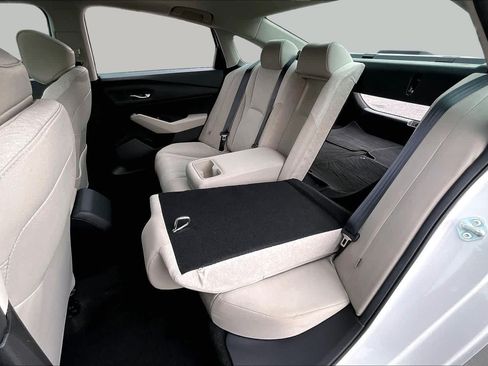 Used 2023 Honda Accord EX image 19