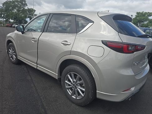 Used 2025 MAZDA CX-5 AWD 2.5 S w/ Preferred Package image 4