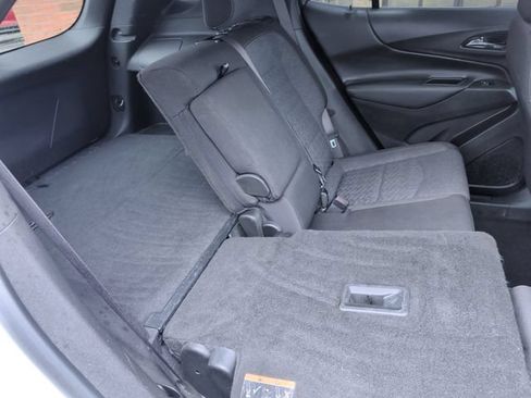 Used 2022 Chevrolet Equinox LT AWD/4WD image 30