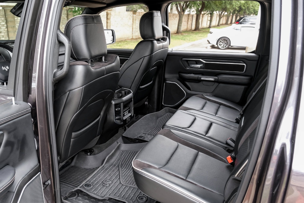 Used 2023 RAM 1500 Laramie AWD/4WD image 55