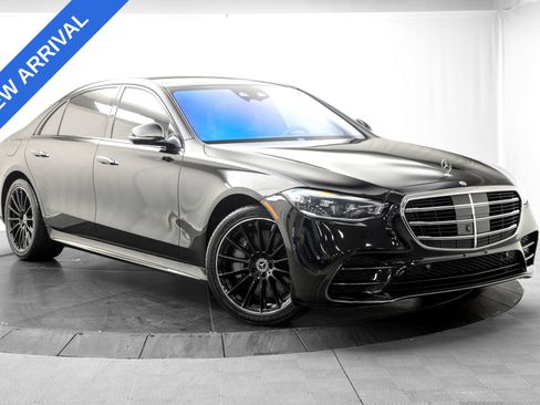Used 2023 Mercedes-Benz S 500 4MATIC image 1