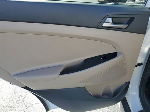 Used 2018 Hyundai Tucson SEL image 26