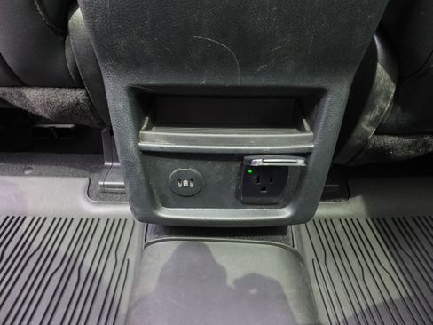 Used 2024 Ford Edge SEL w/ Convenience Package AWD/4WD image 20