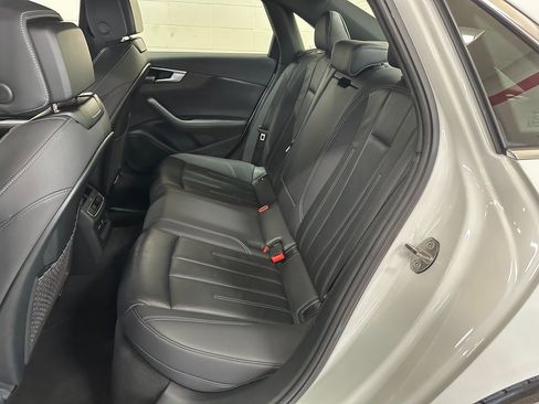 Used 2023 Audi A4 2.0T Premium Plus image 33