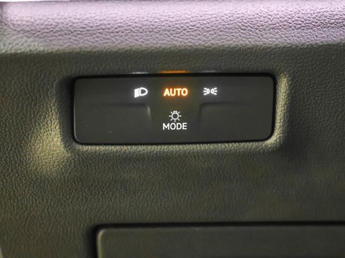 New 2026 Volkswagen Tiguan SE AWD/4WD image 21