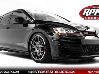 Used 2017 Volkswagen GTI SE