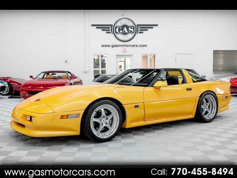Used 1991 Chevrolet Corvette ZR-1 image 1
