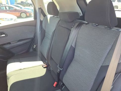 Used 2023 Nissan Rogue SV image 19